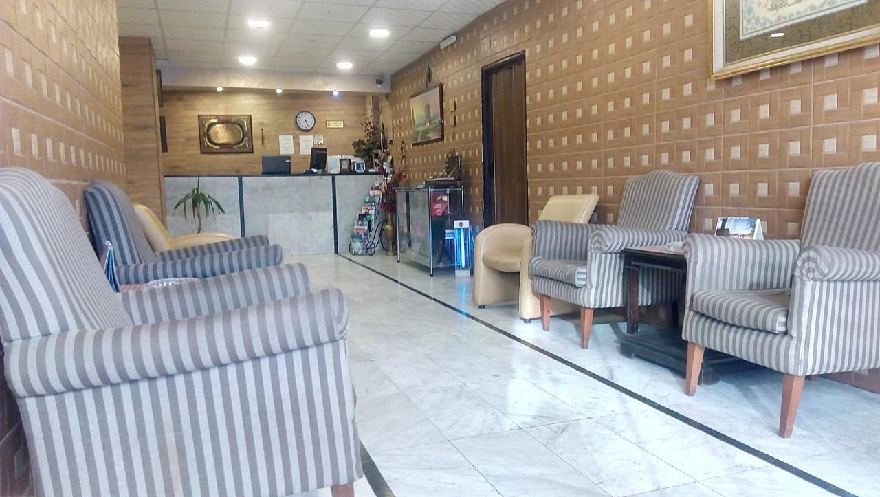 Al-Houriat Hotel Amman Zewnętrze zdjęcie