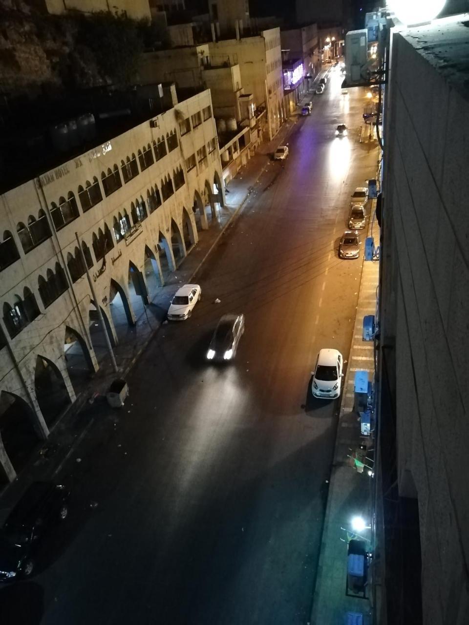 Al-Houriat Hotel Amman Zewnętrze zdjęcie