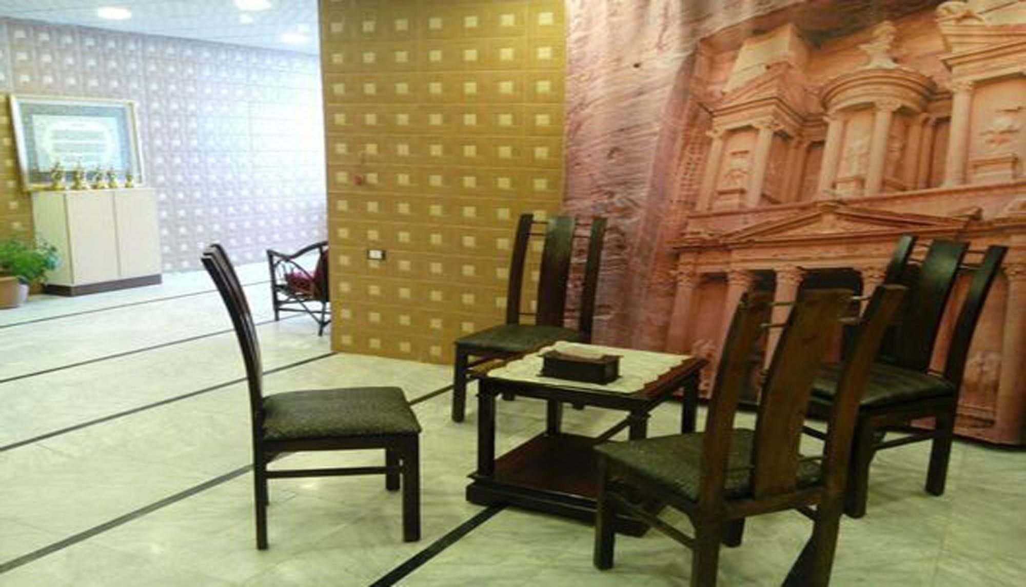Al-Houriat Hotel Amman Zewnętrze zdjęcie